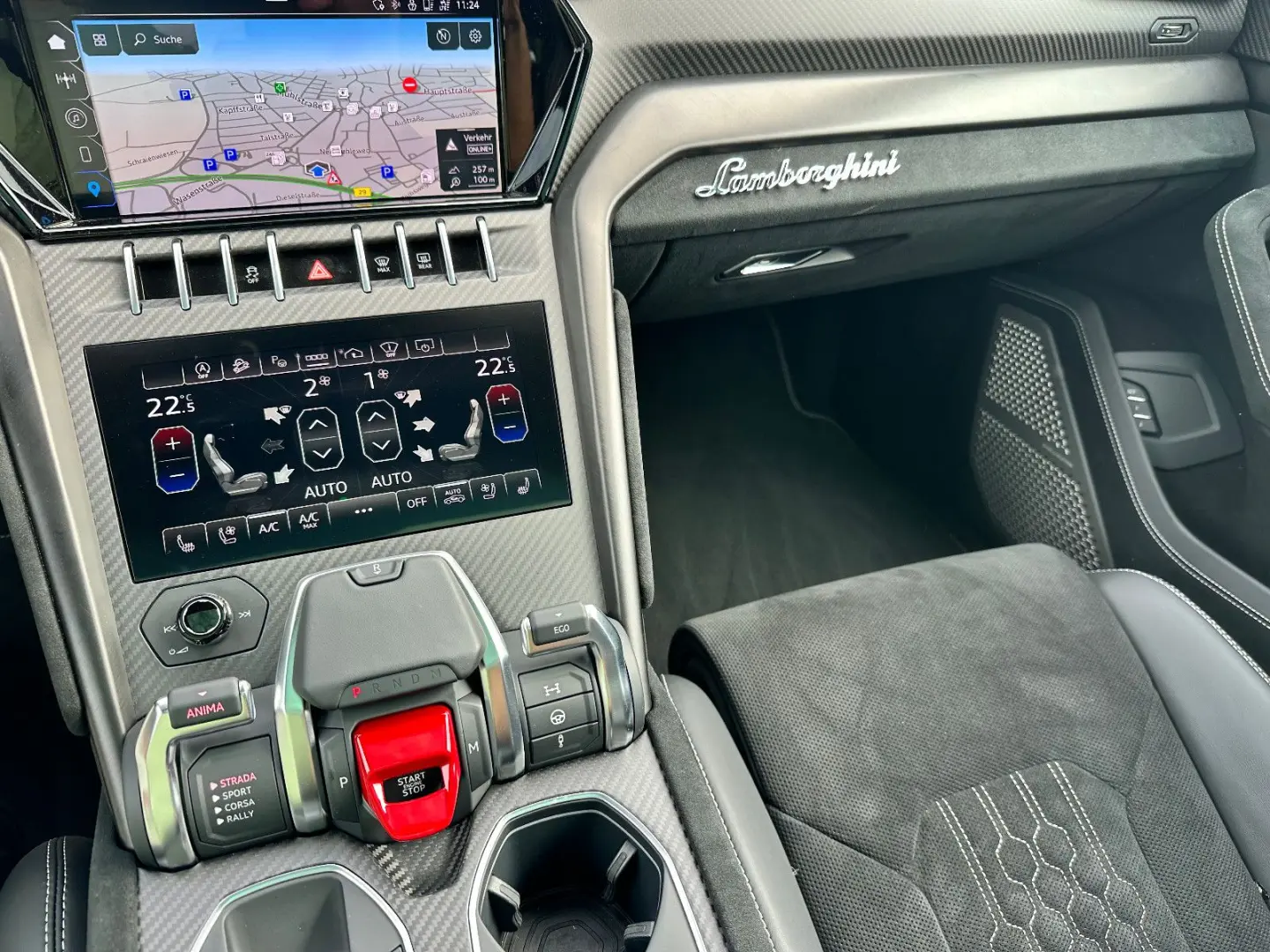 Urus Performante Carbon B&O Massage Pano ADAS