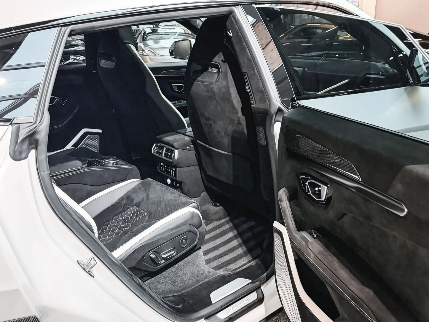 Urus Performante PPF ADAS B&O-3D Head-Up