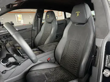 Urus S Novitec Carbondach