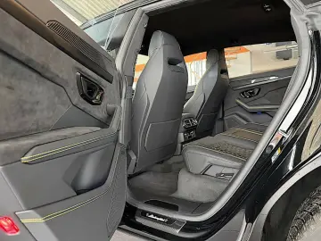 Urus S Novitec Carbondach