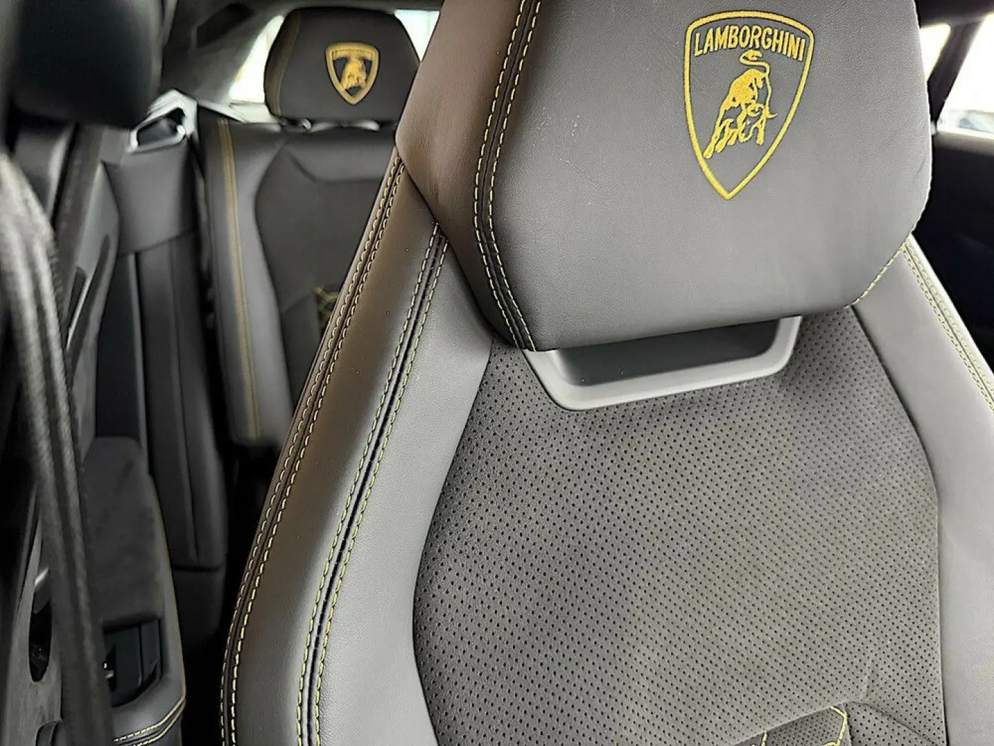 Urus S Novitec Carbondach