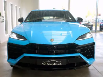 Urus SE   PANORMA   CARBON   B&O   BLU CEPHEUS