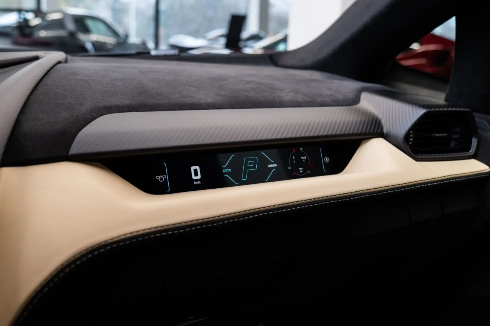 Revuelto 6.5 V12 HPEV Lift Oro Elios Full PPF