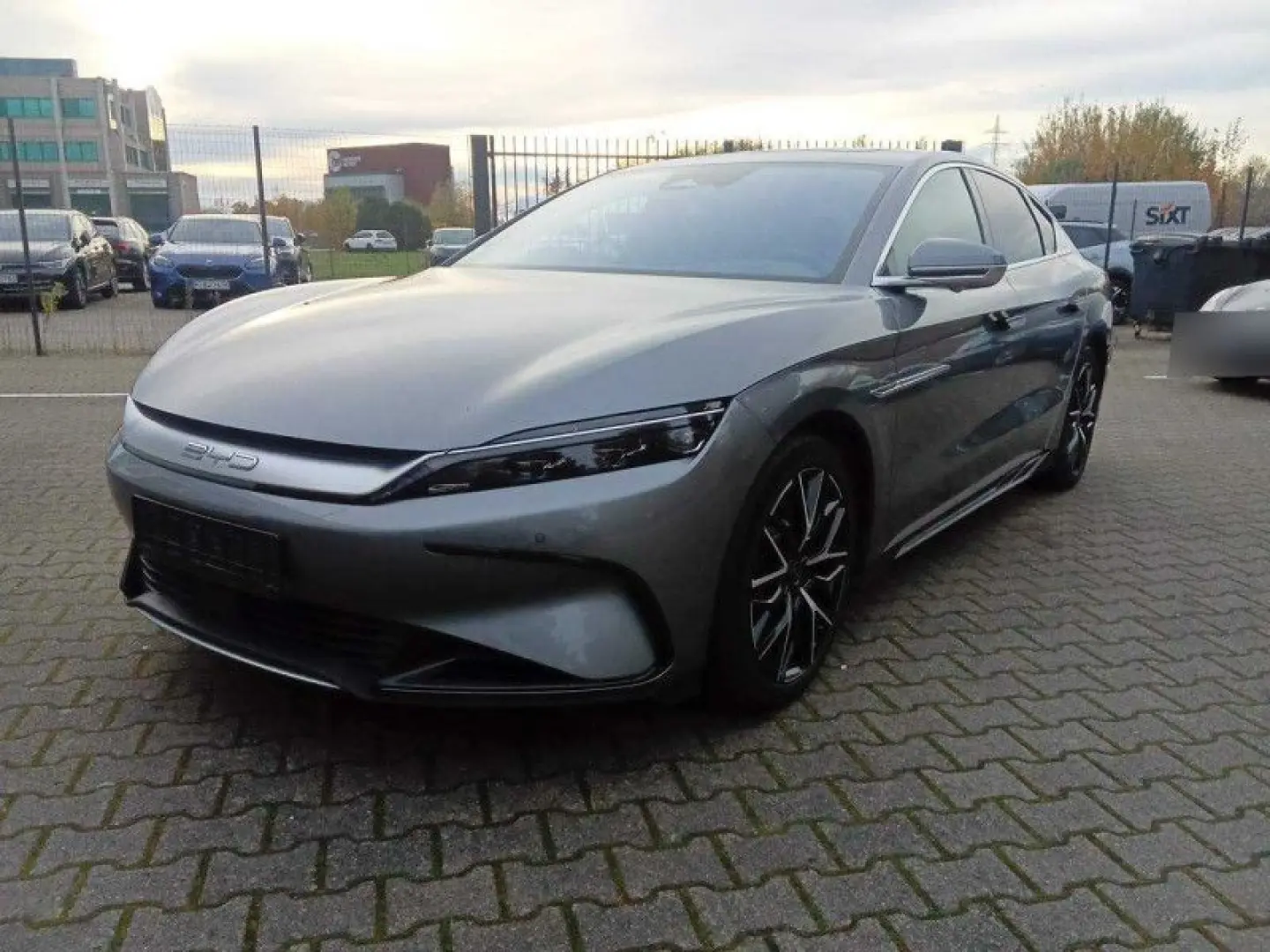 Han AWD Executive ICC HeadUp Wärmep 360K PanoDAB