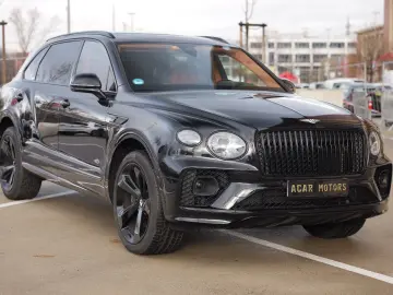 Bentayga 4.0 V8 EWB Azure 4WD Long Lang