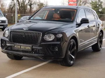 Bentayga 4.0 V8 EWB Azure 4WD Long Lang