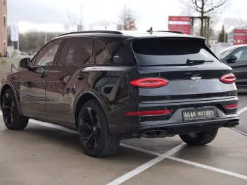 Bentayga 4.0 V8 EWB Azure 4WD Long Lang