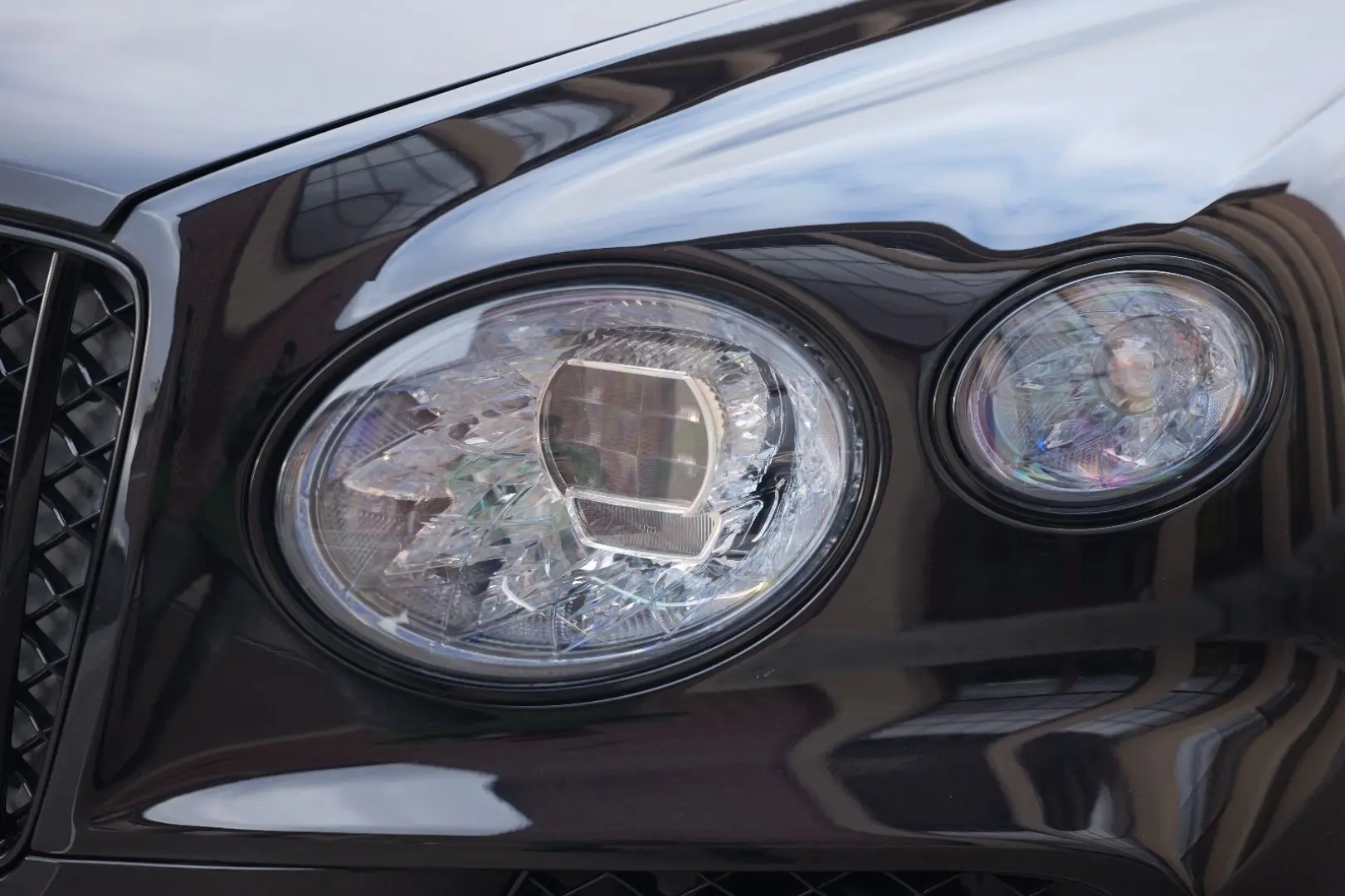 Bentayga 4.0 V8 EWB Azure 4WD Long Lang