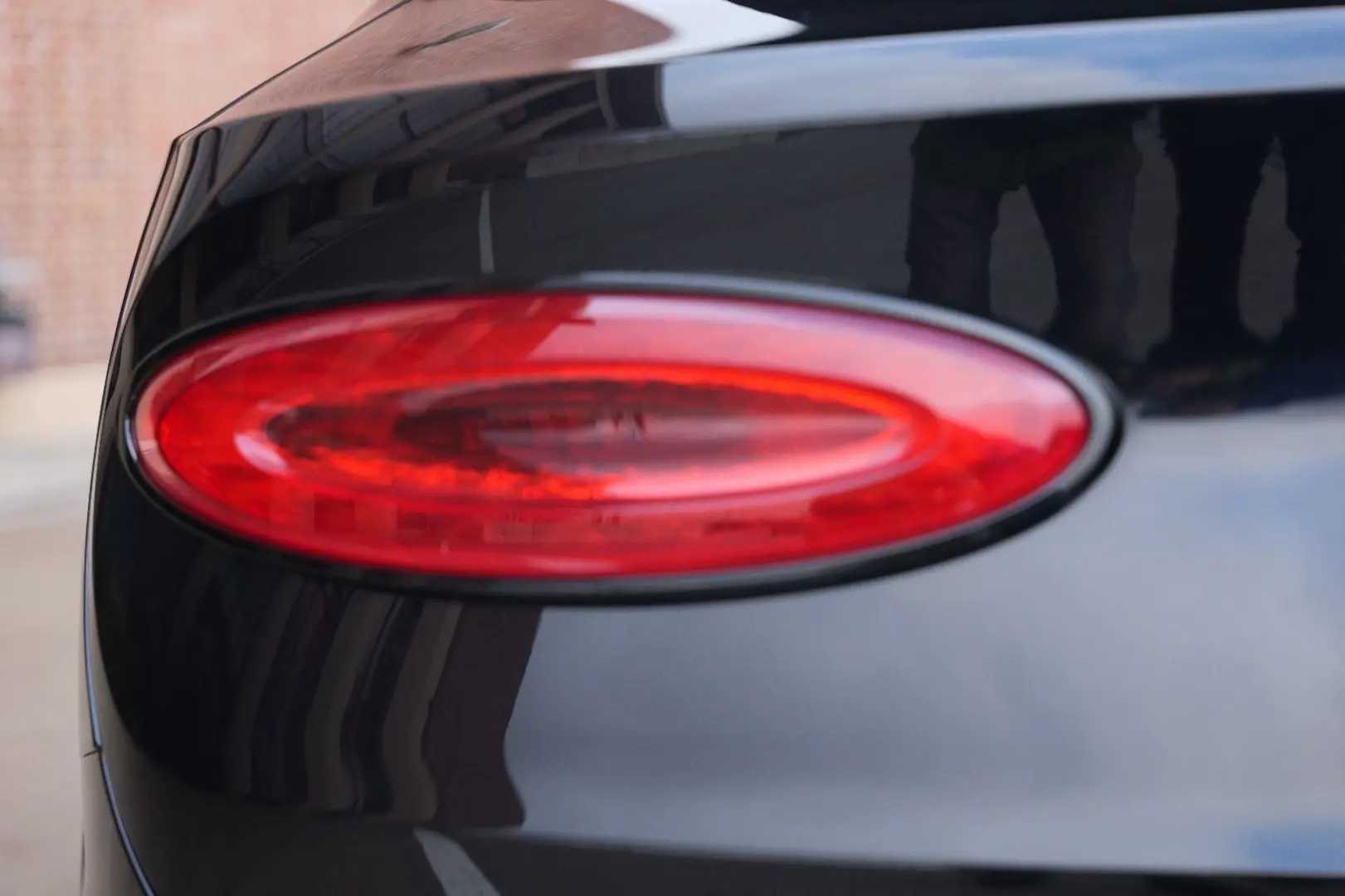 Bentayga 4.0 V8 EWB Azure 4WD Long Lang