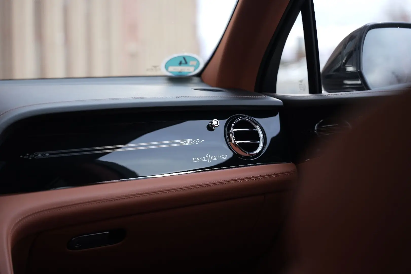 Bentayga 4.0 V8 EWB Azure 4WD Long Lang