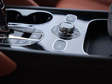 Bentayga 4.0 V8 EWB Azure 4WD Long Lang