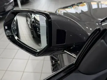 Urus SE 4.0 MY25 ANIMA B&O PANO HUD MASSAGE 23