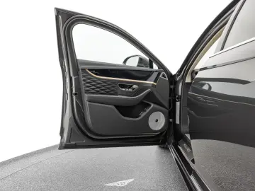 Flying Spur Mulliner W12