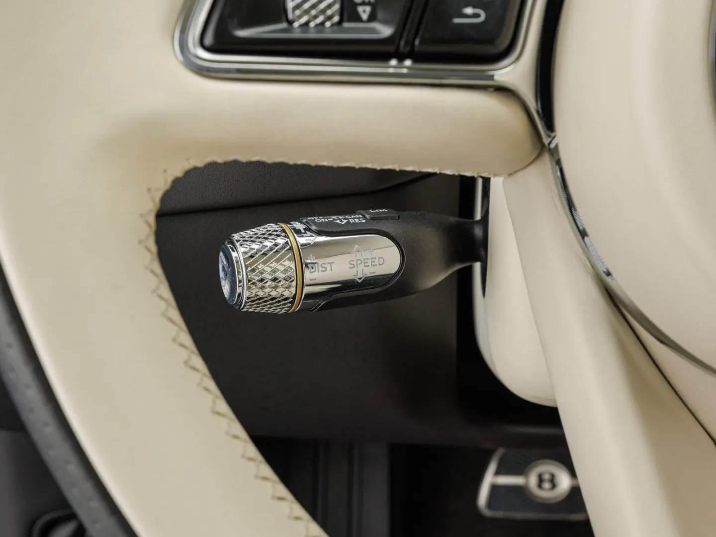 Flying Spur Mulliner W12