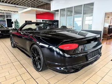 CONTINENTAL GTC 4.0 V8 4WD HUD MASSAGE 22