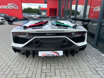 Aventador SVJ Roadster FullCarbon Tricolore Lift