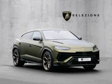 Urus Performante Verde Gea Matt  Interior Carbon