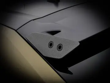 Urus Performante Verde Gea Matt  Interior Carbon