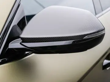 Urus Performante Verde Gea Matt  Interior Carbon