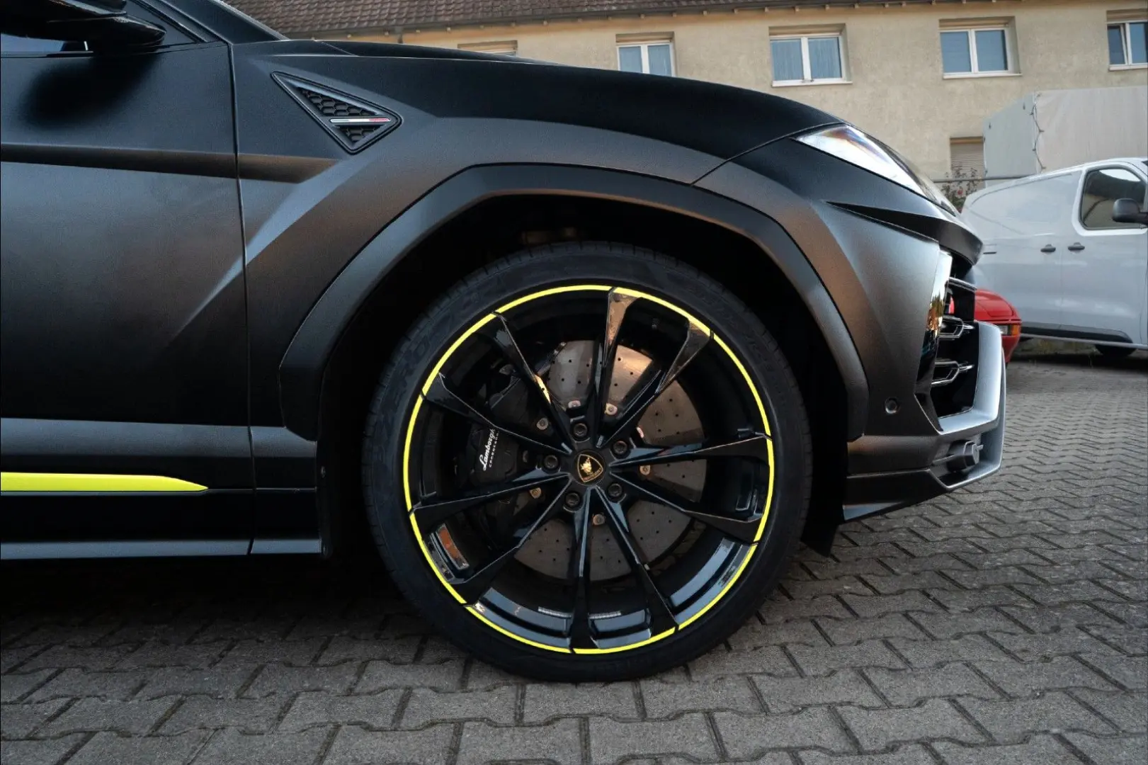 Urus 4.0 V8 Autom. Urus Graphite Capsule