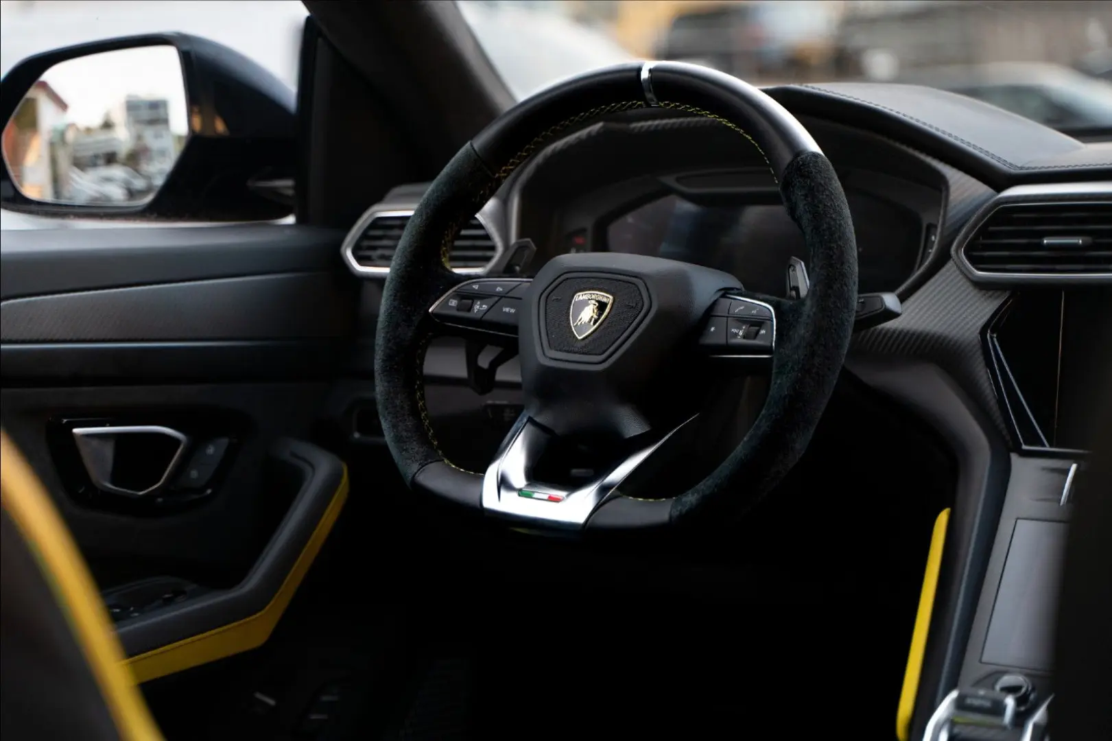 Urus 4.0 V8 Autom. Urus Graphite Capsule