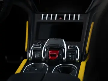 Urus 4.0 V8 Autom. Urus Graphite Capsule