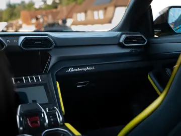 Urus 4.0 V8 Autom. Urus Graphite Capsule