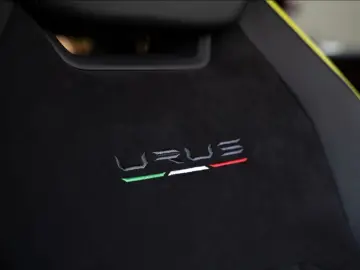 Urus 4.0 V8 Autom. Urus Graphite Capsule