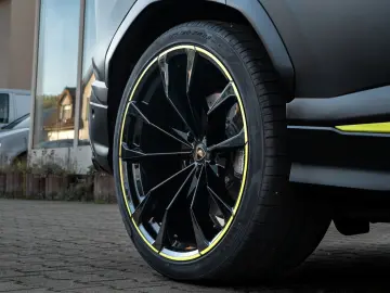 Urus 4.0 V8 Autom. Urus Graphite Capsule