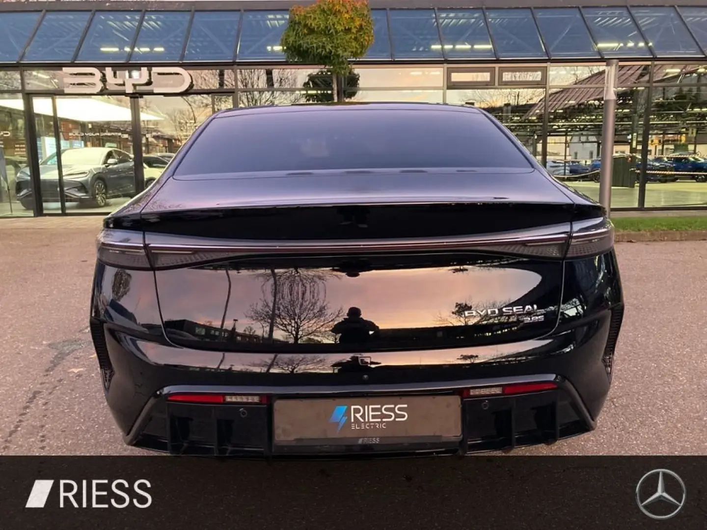 SEAL Excellence AWD PANO HUD 360 KEYLESS LEDER