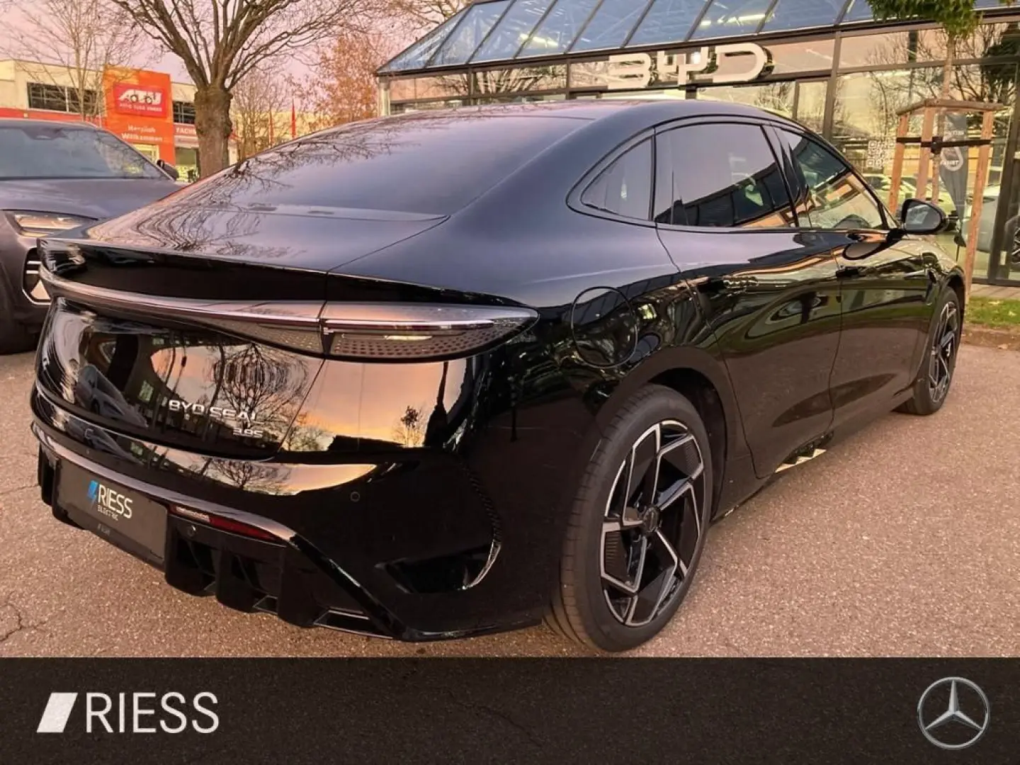 SEAL Excellence AWD PANO HUD 360 KEYLESS LEDER