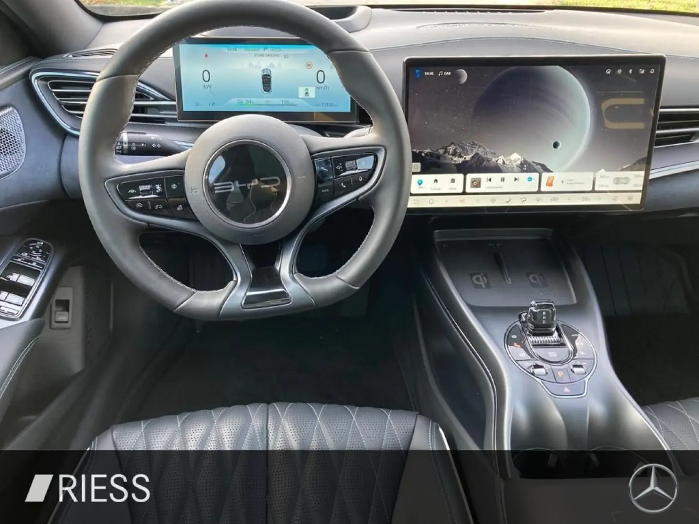 SEAL Excellence AWD 360 AUT HUD Kam. LM Leder