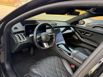 S580e AMG Lang -HUD-Pano-4xBelüSitz-FondTV-360K