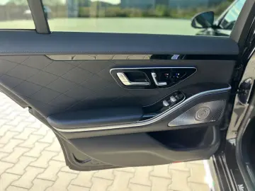 S580e AMG Lang -HUD-Pano-4xBelüSitz-FondTV-360K