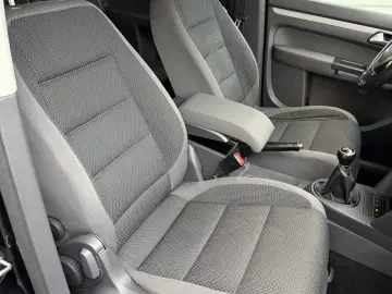 Volkswagen Touran 2.0 diesel cutie manual