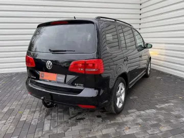Volkswagen Touran 2.0 diesel cutie manual