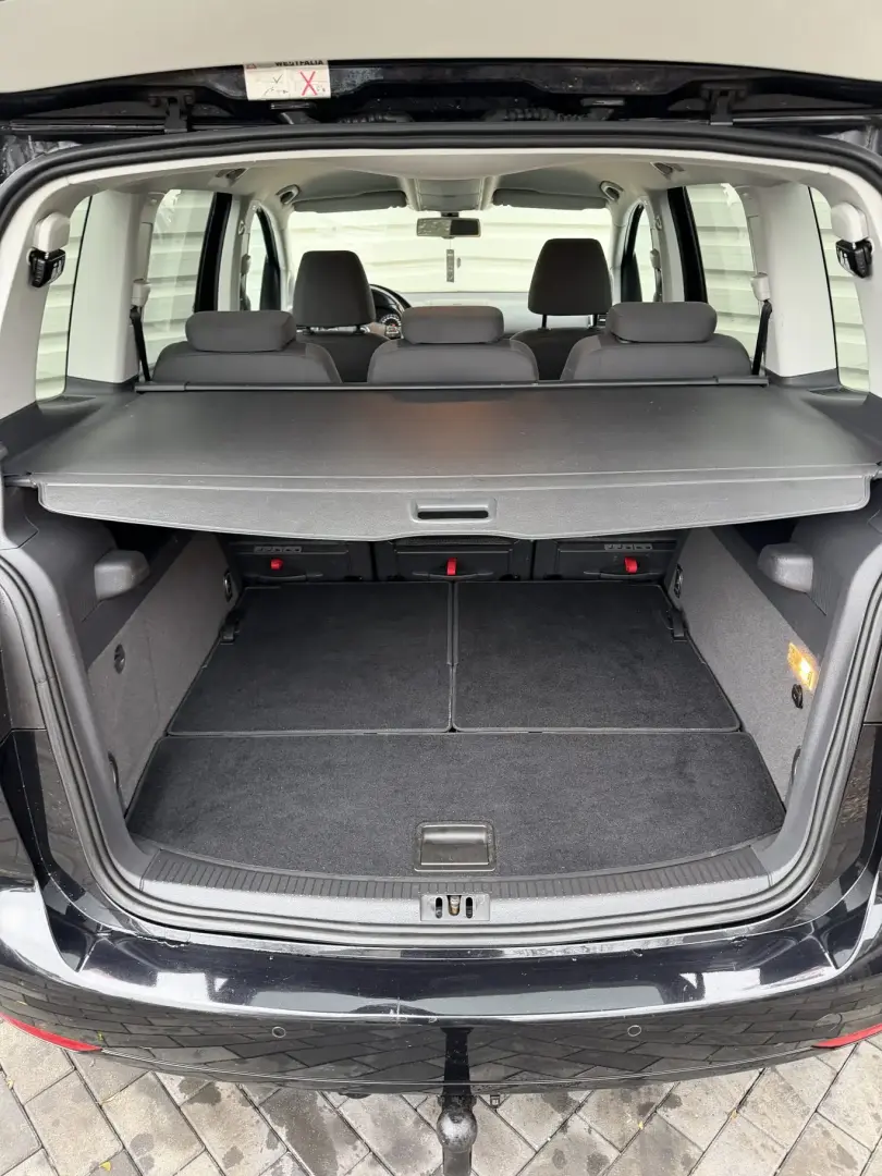 Volkswagen Touran 2.0 diesel cutie manual