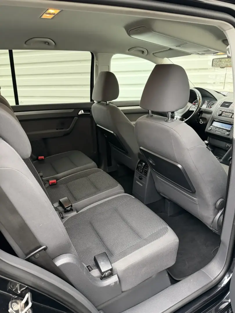 Volkswagen Touran 2.0 diesel cutie manual