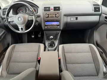 Volkswagen Touran 2.0 diesel cutie manual