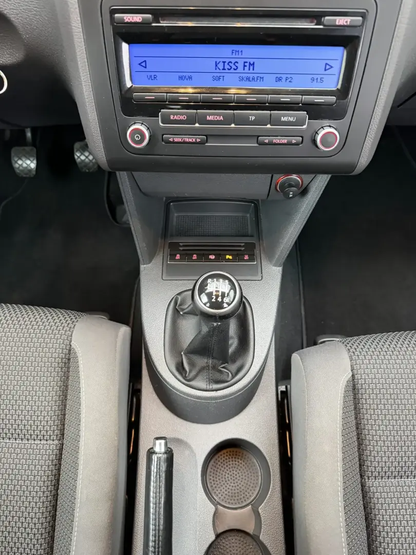 Volkswagen Touran 2.0 diesel cutie manual