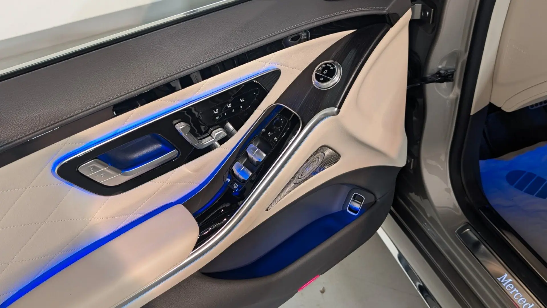 S 580e Lang Lim. AMG AIR PANO BURMESTER HUD SOFT