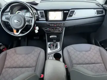 Kia Niro 1.6 hybrid cutie automata