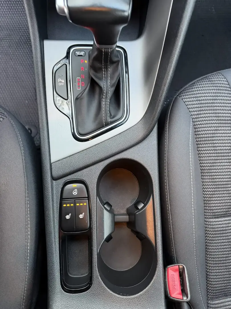 Kia Niro 1.6 hybrid cutie automata