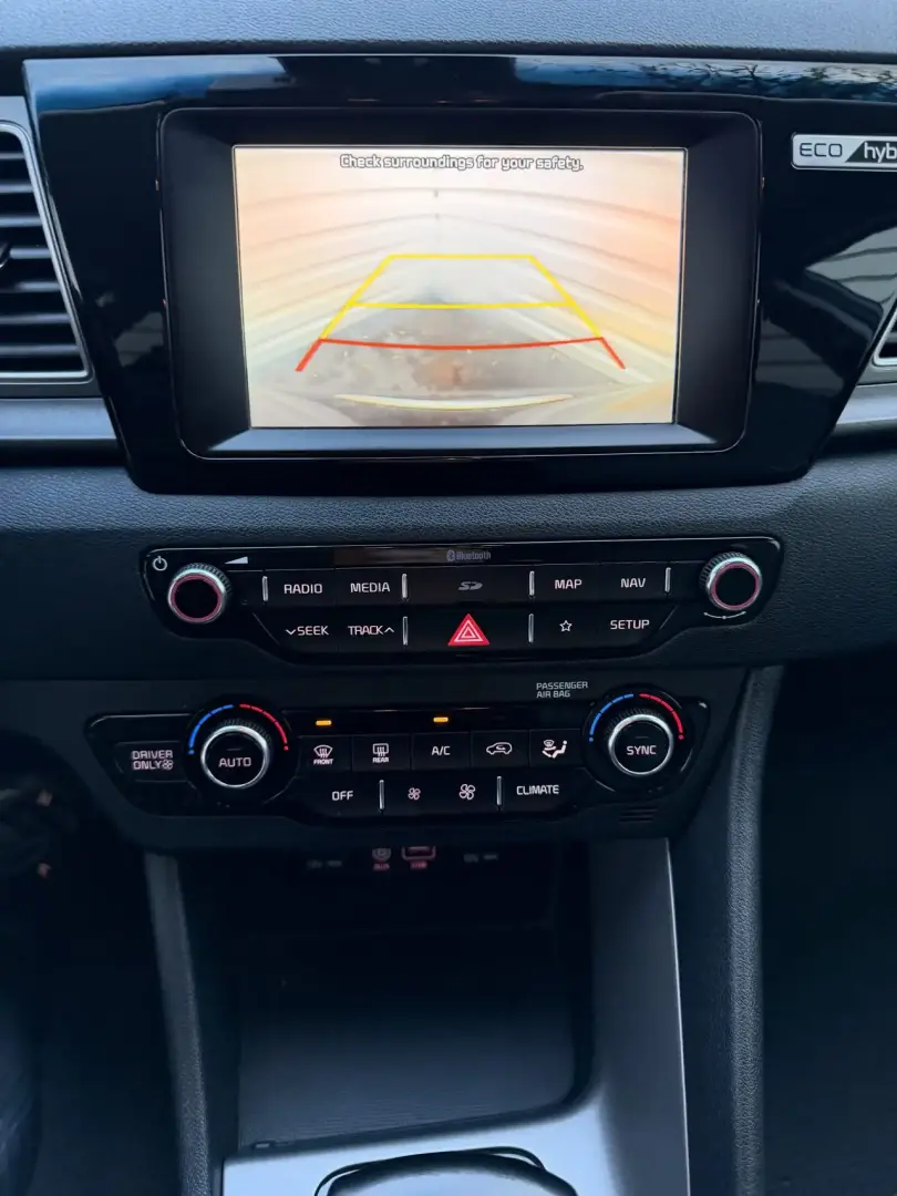 Kia Niro 1.6 hybrid cutie automata