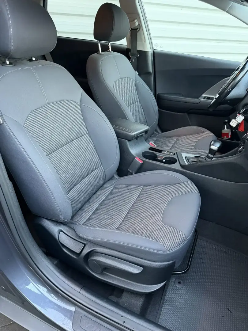 Kia Niro 1.6 hybrid cutie automata