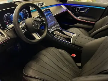 S 580e lang long AMG-Line Sound Pano Chauffeur