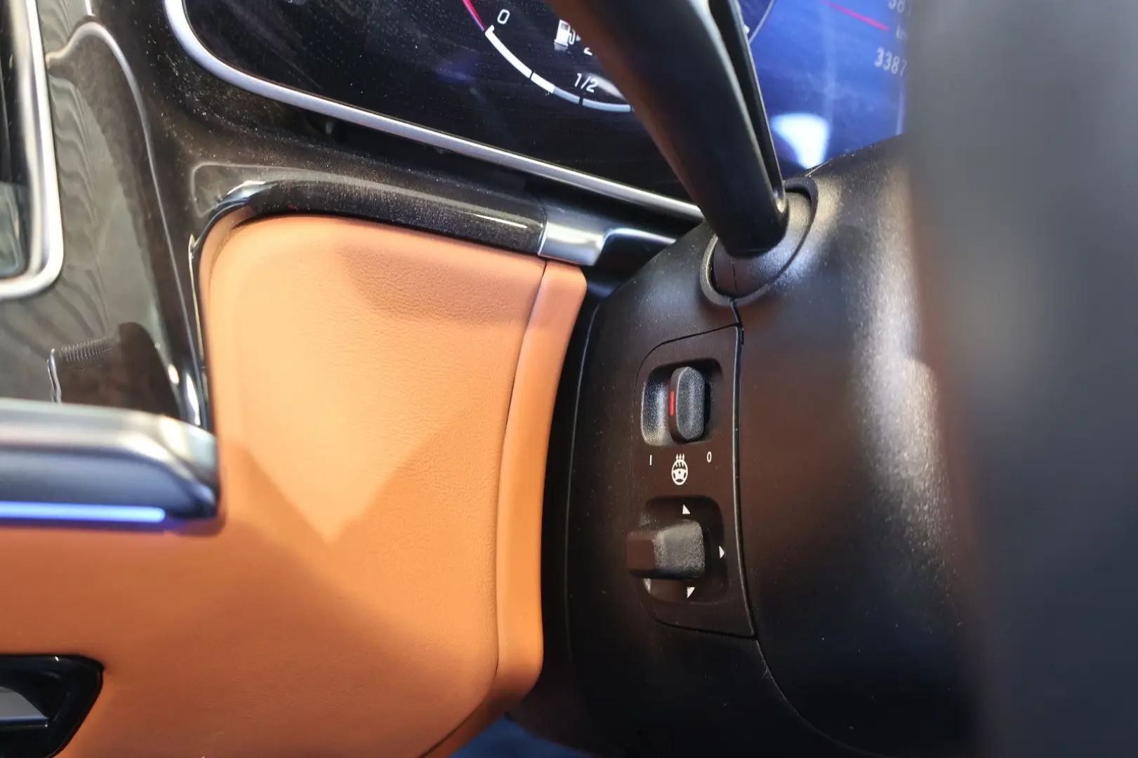 S 580 4Matic L AMG CHAUF HUD AIR BURMESTER PANO