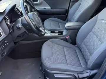Kia Niro 1.6 Hybrid cutie automata