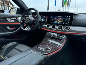 E 63 AMG S Final Edition Panorama Burmester HUD
