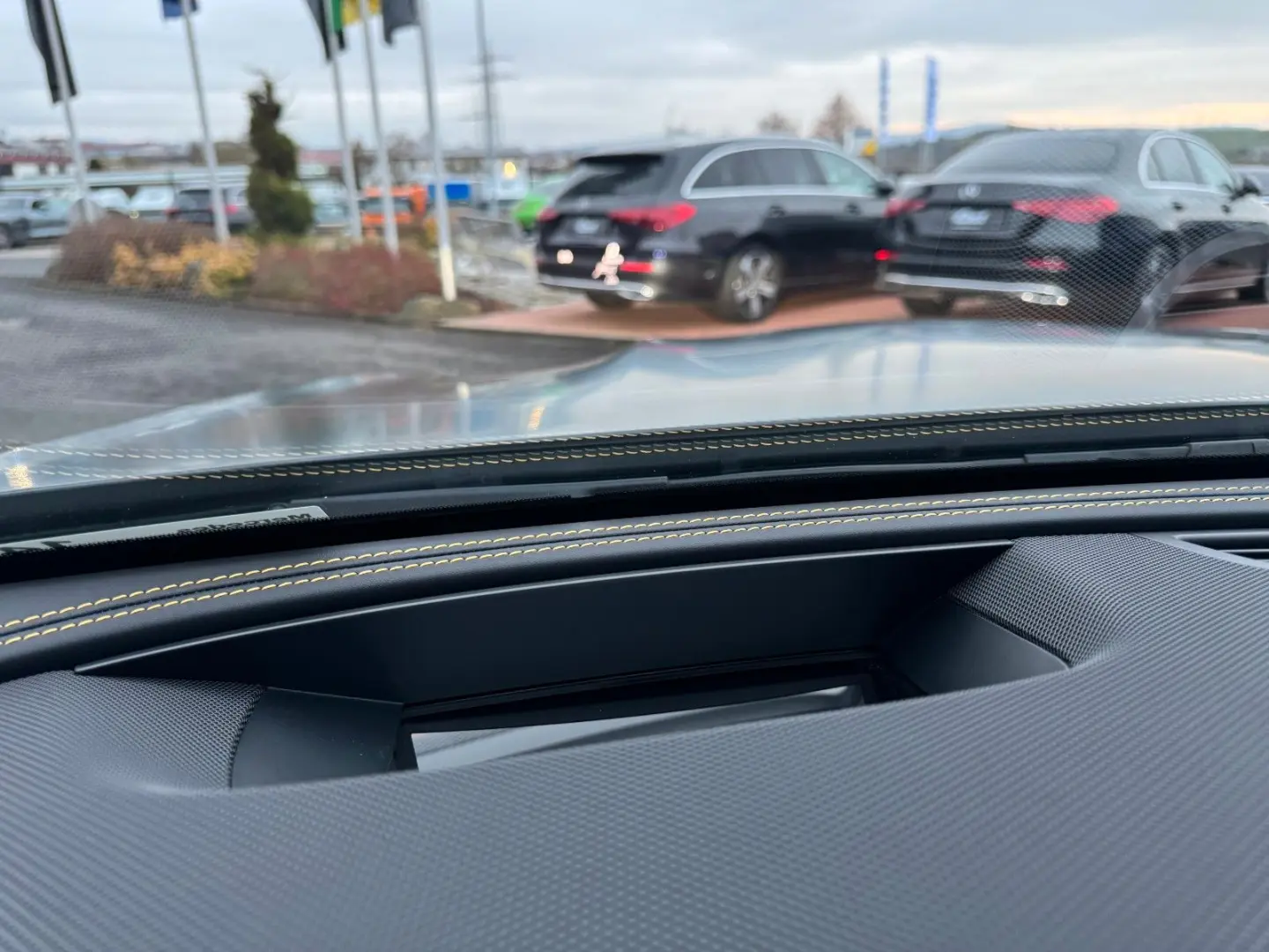 E 63 AMG S Final Edition Panorama Burmester HUD